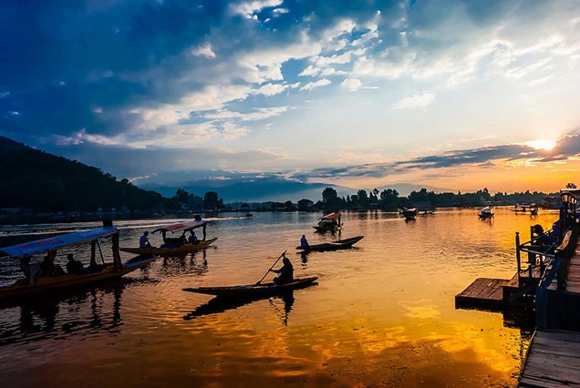 Beauty of Kashmir Tour.